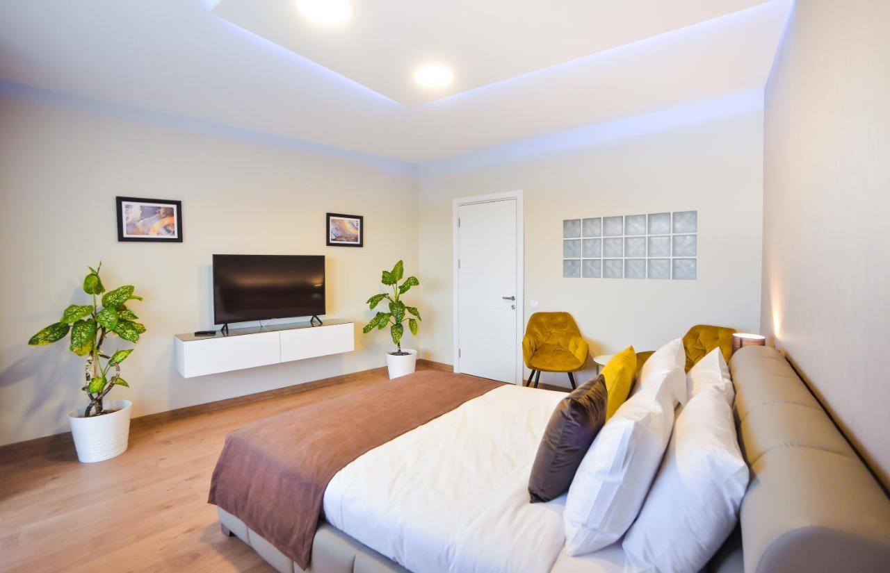 Casa Miralago Boutique Adults Only Tulcea Exterior photo