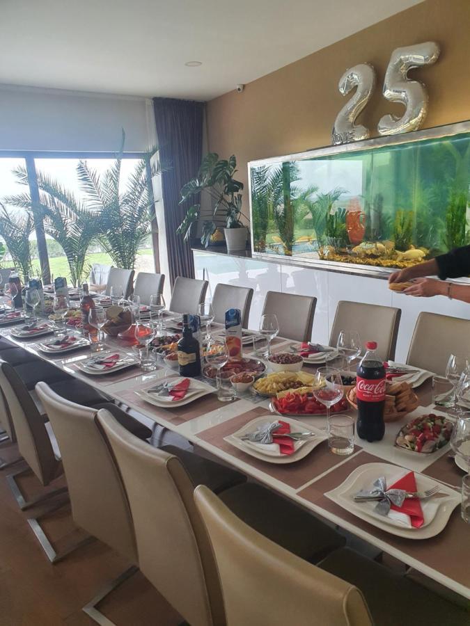 Casa Miralago Boutique Adults Only Tulcea Exterior photo